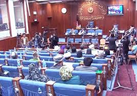 مسوولان کمیسیون‌های انتخاباتی، از حضور در سنا امتناع ورزیدند