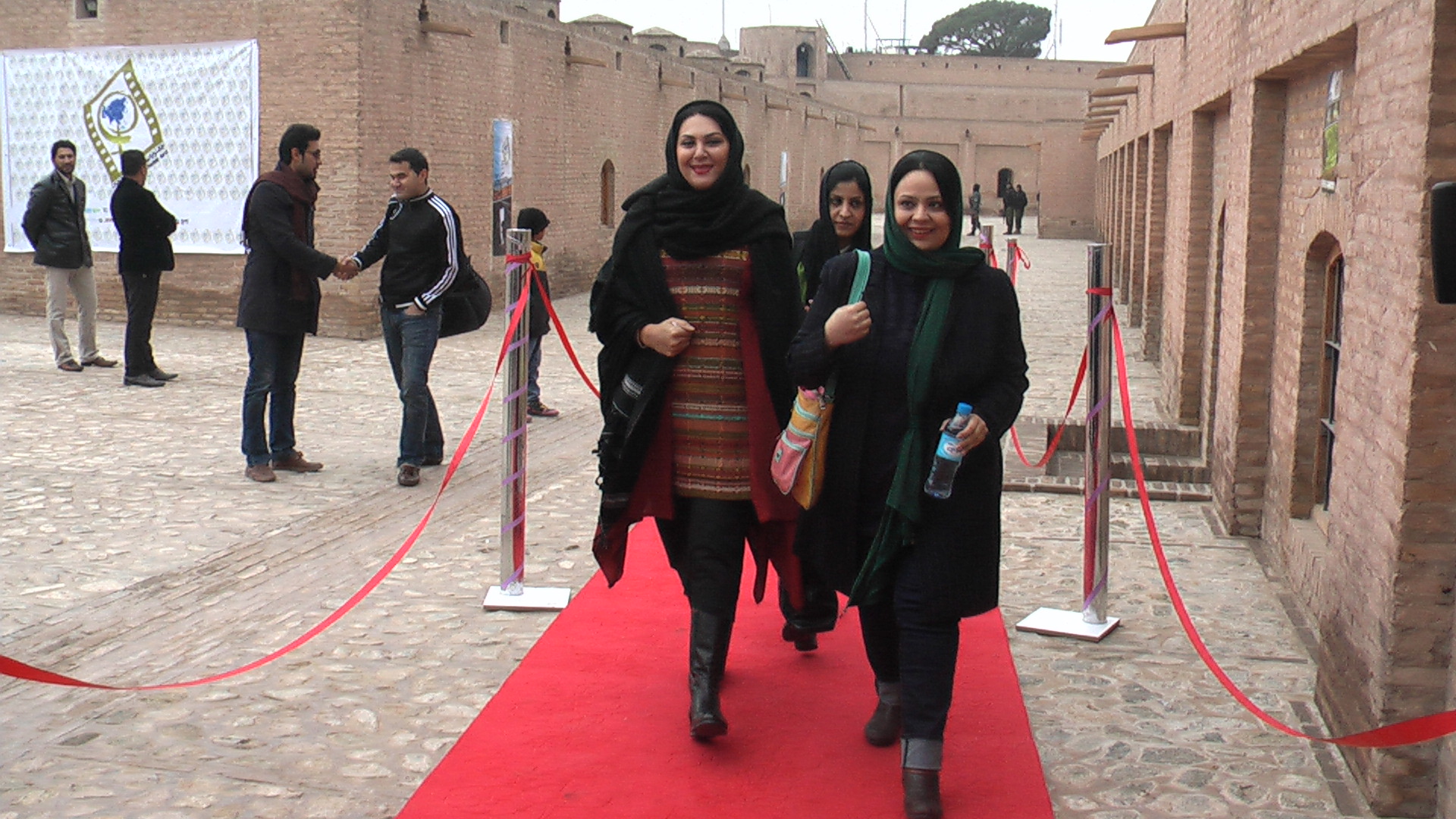 جشنواره بین المللی فیلم زنان در هرات آغاز شد