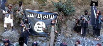 فرمانده داعش در افغانستان، مخالفت خود را با رهبر منطقه ای این گروه اعلان کرد