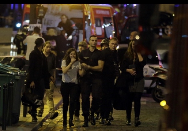 شمار قربانیان حملات پاریس به مرز ۱۷۰ نفر رسید/ داعش متهم اصلی حملات تروریستی