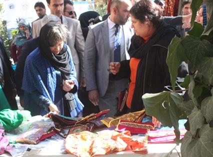 مرکز آموزش های علمی و تولیدی زنان، در کابل گشایش یافت
