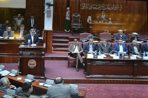 نامزدان عضویت در کمیسیون نظارت بر تطبیق قانون اساسی به مجلس معرفی شدند