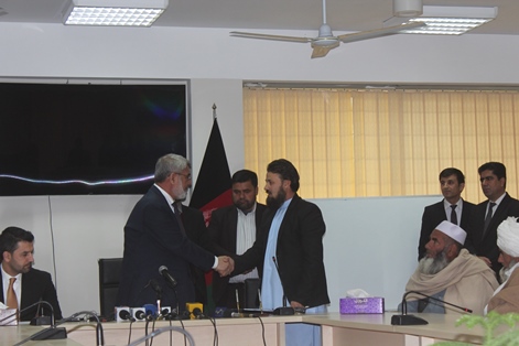 قرارداد ۷۴ پروژه انکشافی، به ارزش ۲۲۹ میلیون افغانی به امضا رسید