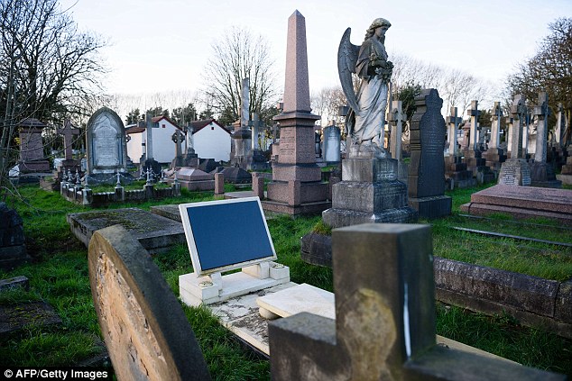 اینترنت رایگان در قبرستان‌های مسکو