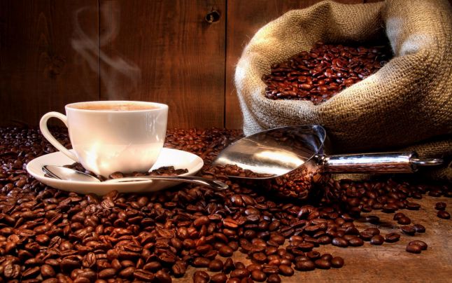 نوشيدن قهوه، خطر مرگ را کاهش مي دهد