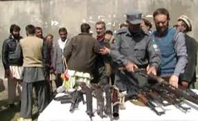 یک گروه ۲۰ نفری طالبان در کاپیسا به دولت تسلیم شدند