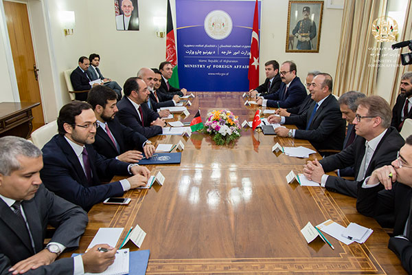 ترکیه در روند صلح با افغانستان همکاری می کند