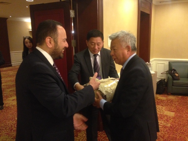 وزیر مالیه با رییس بانک سرمایه گذاری زیربنایی آسیا دیدار کرد