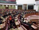 بودجه پیشنهادی وسط سال حکومت از سوی مجلس تصویب شد بودجه پیشنهادی وسط سال حکومت از سوی مجلس تصویب شد