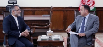 وزیر مالیه و سفیر ایران روی مسایل دو جانبه اقتصادی بحث و گفتگو کردند