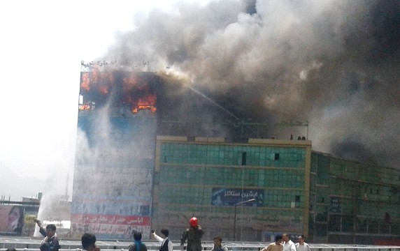 مردم از عملکرد اطفائیه کابل در مهار آتش به شدت ناراضی هستند