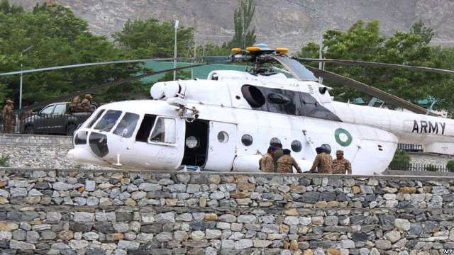 بالگرد پاکستانی اجازه ورود به حریم افغانستان را داشت / جستجو برای یافتن خدمه بالگرد ادامه دارد