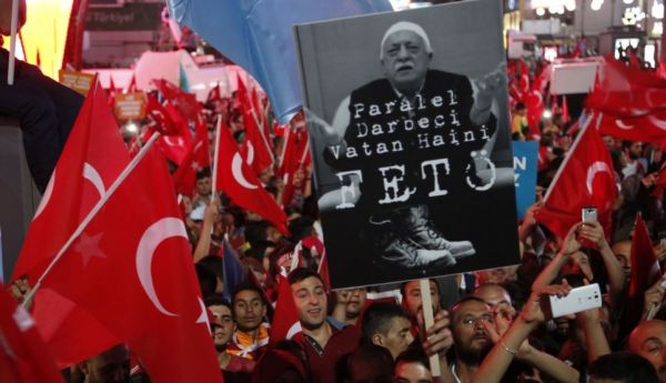 ترکیه می گوید بر سر استرداد گولن با واشنگتن مصالحه نمی کند