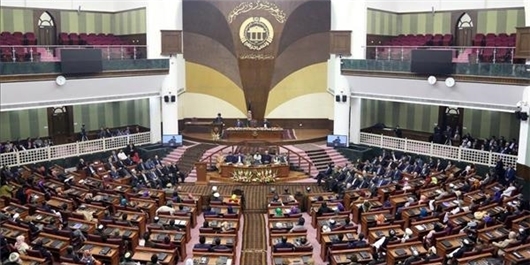 کمیسیون نظارت برتطبیق قانون اساسی از پاسخگویی به مجلس ابا ورزید