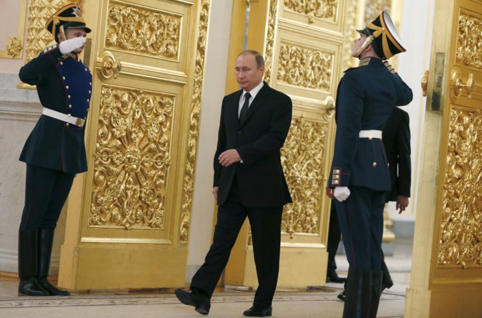 پوتین: روسیه هیچ مذاکره ای با آمریکا ندارد