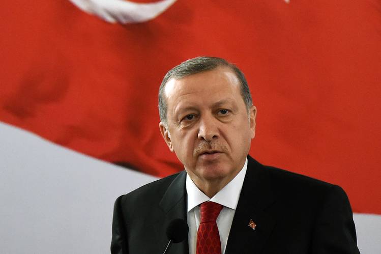 بستری شدن اردوغان در شفاخانه