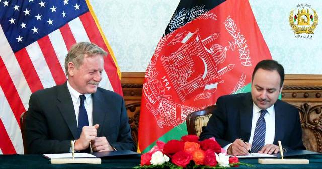 تفاهمنامه کمک ۷۹۱ میلیون دالری امریکا به افغانستان امضا شد