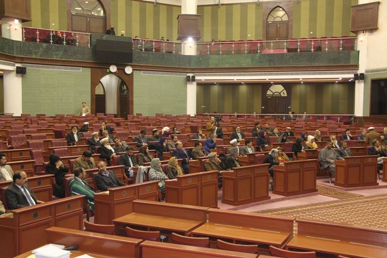 وزیران تحصیلات عالی، عدلیه و شهرسازی در نشست امروز مجلس استیضاح می شوند