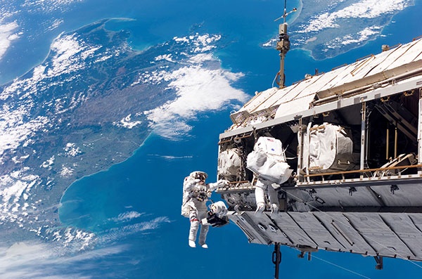 تحفه 30 هزار دالری ناسا برای حل مشکل تشناب فضانوردان