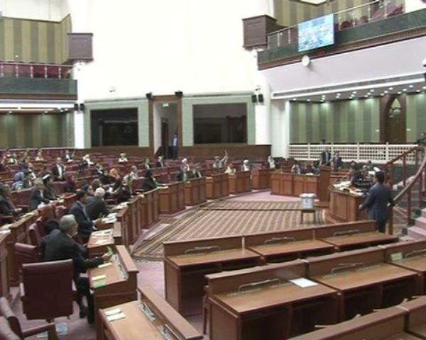 مجلس از رهایی زندانیان خطرناک در نتیجه توافق صلح با حزب اسلامی ابراز نگرانی کرد