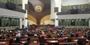 تصویب بودجه ملی به دلیل اعتراض نمایندگان به نشست بعدی مجلس موکول شد