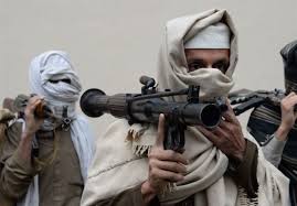 روسیه برای طالبان سلاح فراهم می کند/ تلاش مسکو برای صلح افغانستان موثر نخواهد بود