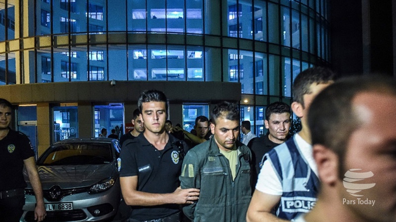 موج جدید اخراج ها در ترکیه آغاز شد/ چهار هزار نفر از کارشان اخراج شدند
