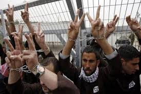 اسیران فلسطینی، پس از ۴۰ روز به اعتصاب خود پایان دادند