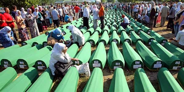 هالند مسئول قتل عام مسلمانان بوسنیایی شناخته شد