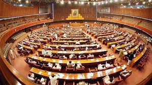 پارلمان پاکستان، نخست وزیر جدید این کشور را امروز تعیین می کند