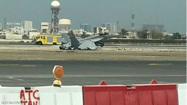 نشست اضطراری جنگنده امریکایی، در میدان هوایی بحرین