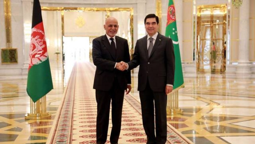روئسای جمهور افغانستان و ترکمنستان بر گسترش روابط میان دو کشور تاکید کردند