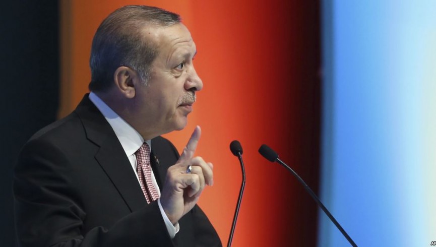 اردوغان: بارزانی رئیس منطقه کردستان خیانتکار است