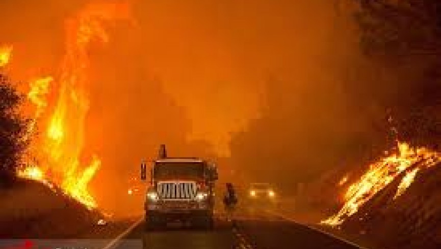 دامنه آتش سوزی در کالیفرنیا، رو به گسترش است