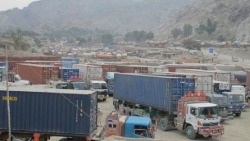 افزایش تعرفه‌های گمرکی پاکستان بر محصولات صادراتی افغانستان؛ پاکستان نباید روابط تجاری را قربانی مسایل سیاسی کند