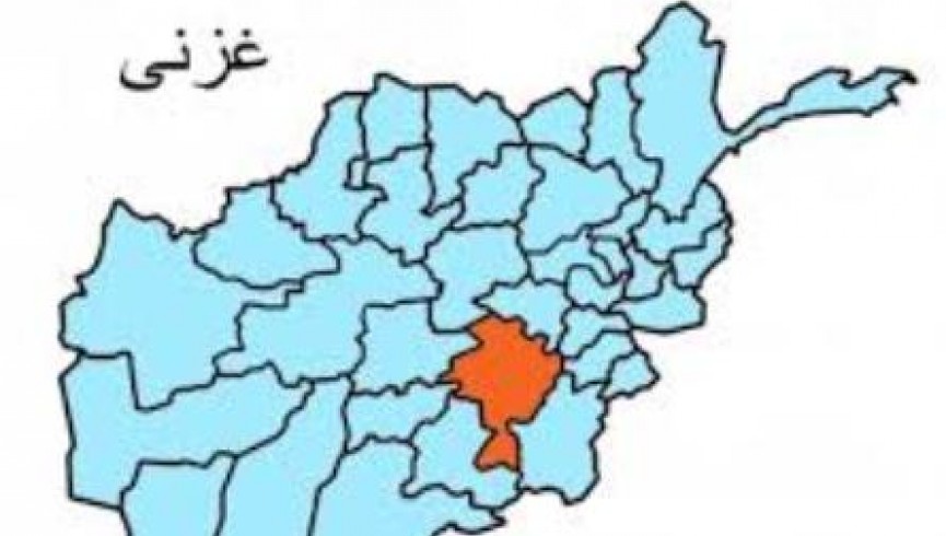 حمله انتحاری با موتر بمب‌گذاری شده به ساختمان ولسوالی مقر غزنی/ 5 شهید و 26 زخمی
