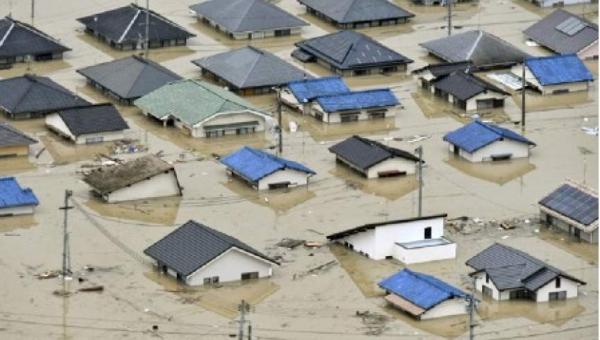 سیل و رانش زمین در جاپان/ به یک و نیم میلیون نفر دستور تخلیه خانه‌هایشان داده شده