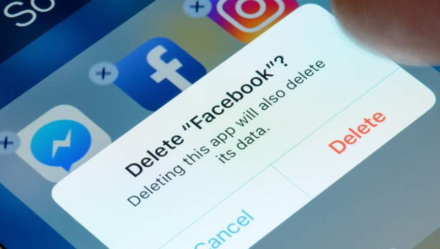 فیس‌بوک به ارایه اطلاعات کاربران به 61 کمپنی اعتراف کرد