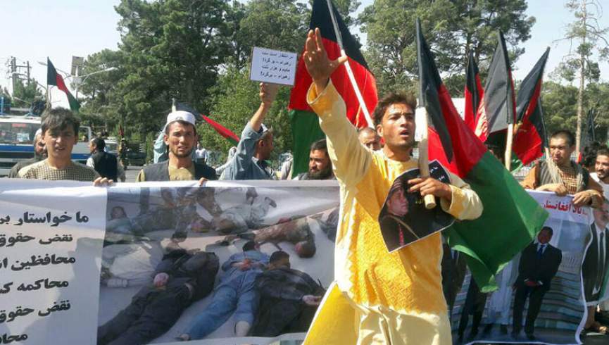 هواداران ژنرال دوستم در هرات دست به اعتراض زدند