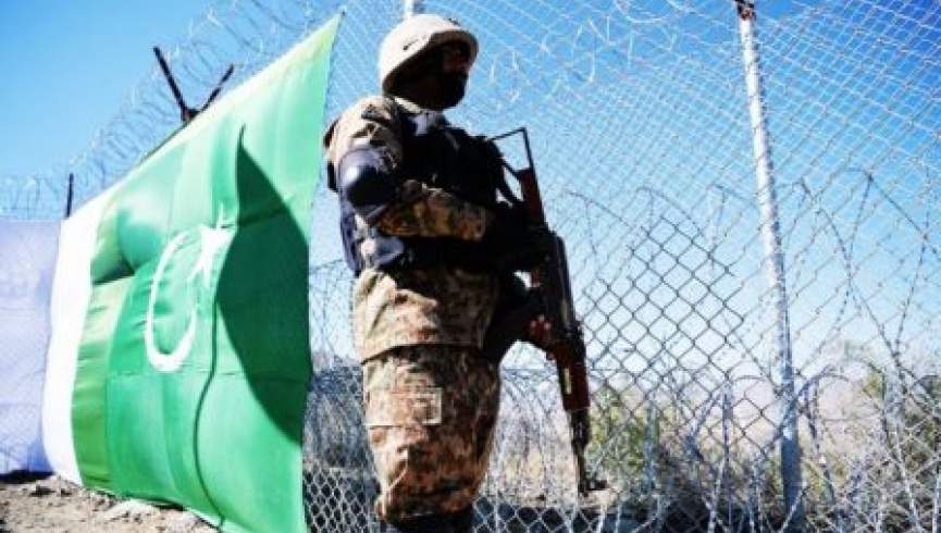 پاکستان 60 هزار نیروی نظامی در مرز با افغانستان مستقر می‌کند