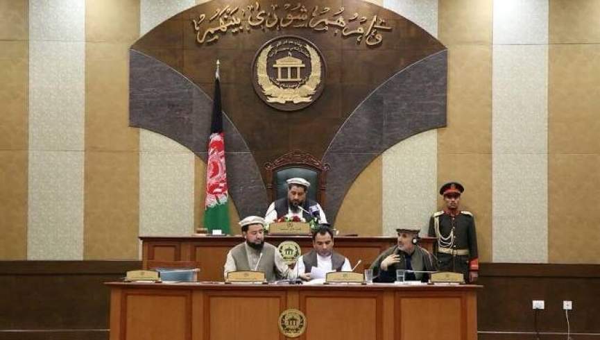 مجلس سنا از توزیع تابعیت پاکستان به مهاجران افغان هشدار داد