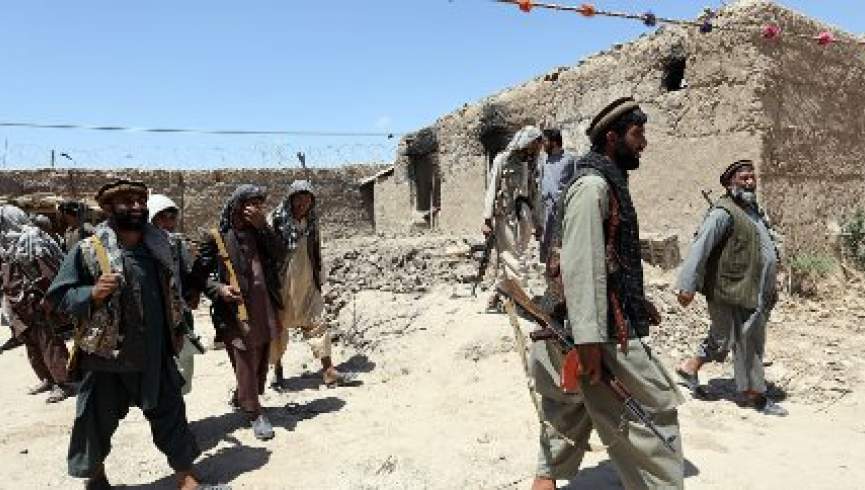 نمایندگان: طالبان مسلح شب گذشته بار دیگر بر ولسوالی ارزگان خاص حمله کرده اند