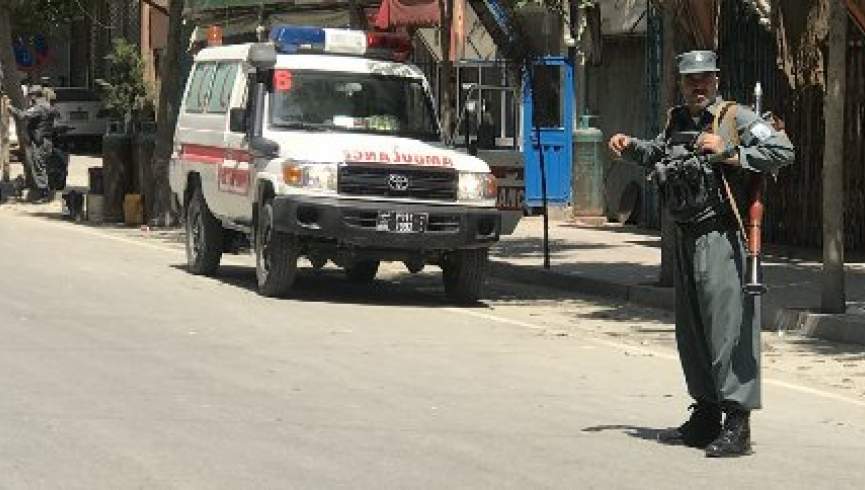 در درگیری مسلحانه در شهر کابل، شش پولیس و یک خبرنگار زخمی شدند