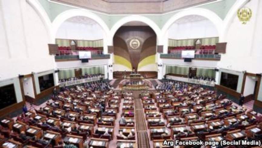 انتقاد از عدم افتتاح شورای ملی؛ غنی خودخواه و ناقض قانون اساسی است