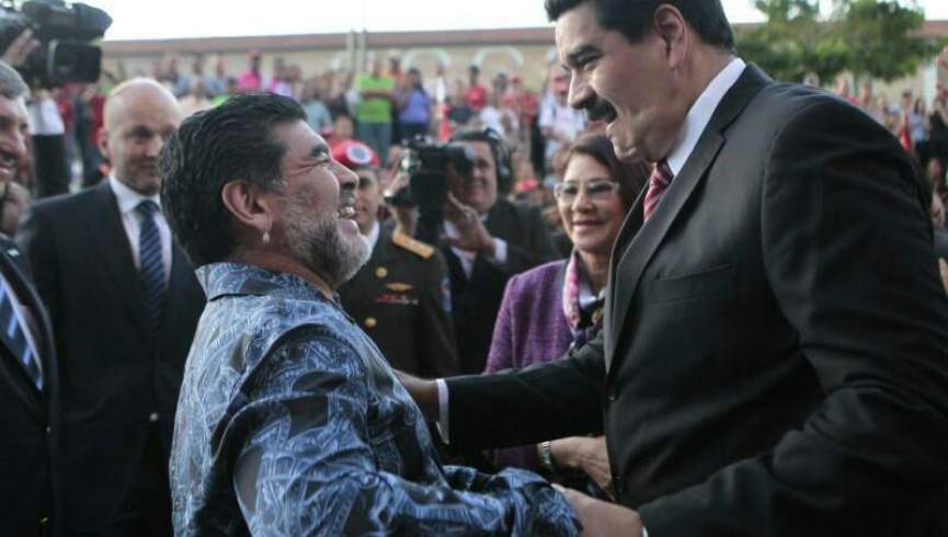 اقدام عجیب مارادونا در حمایت از  رئیس جمهور ونزوئلا