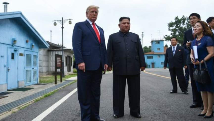 دونالد ترامپ و کیم جونگ اون در خاک کوریای شمالی با هم دست دادند
