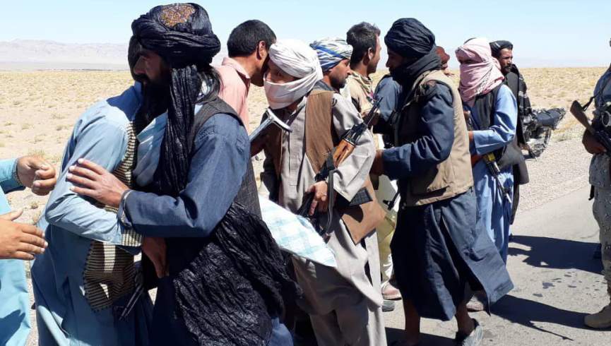 یک گروه چهار نفره طالبان در هرات با دولت آشتی کردند