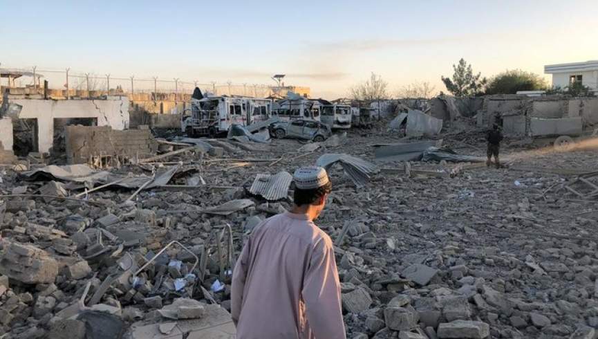 حمله انتحاری با موتر بمب‌گذاری شده در شهر قلات زابل، ده‌ها کشته و زخمی تایید شد