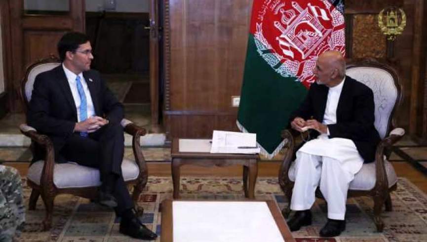 سفر وزیر دفاع امریکا به کابل؛ غنی و اسپر درباره پروسه صلح افغانستان گفتگو کردند