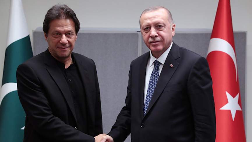 عمران خان: اردوغان به پاکستان کمک کرد